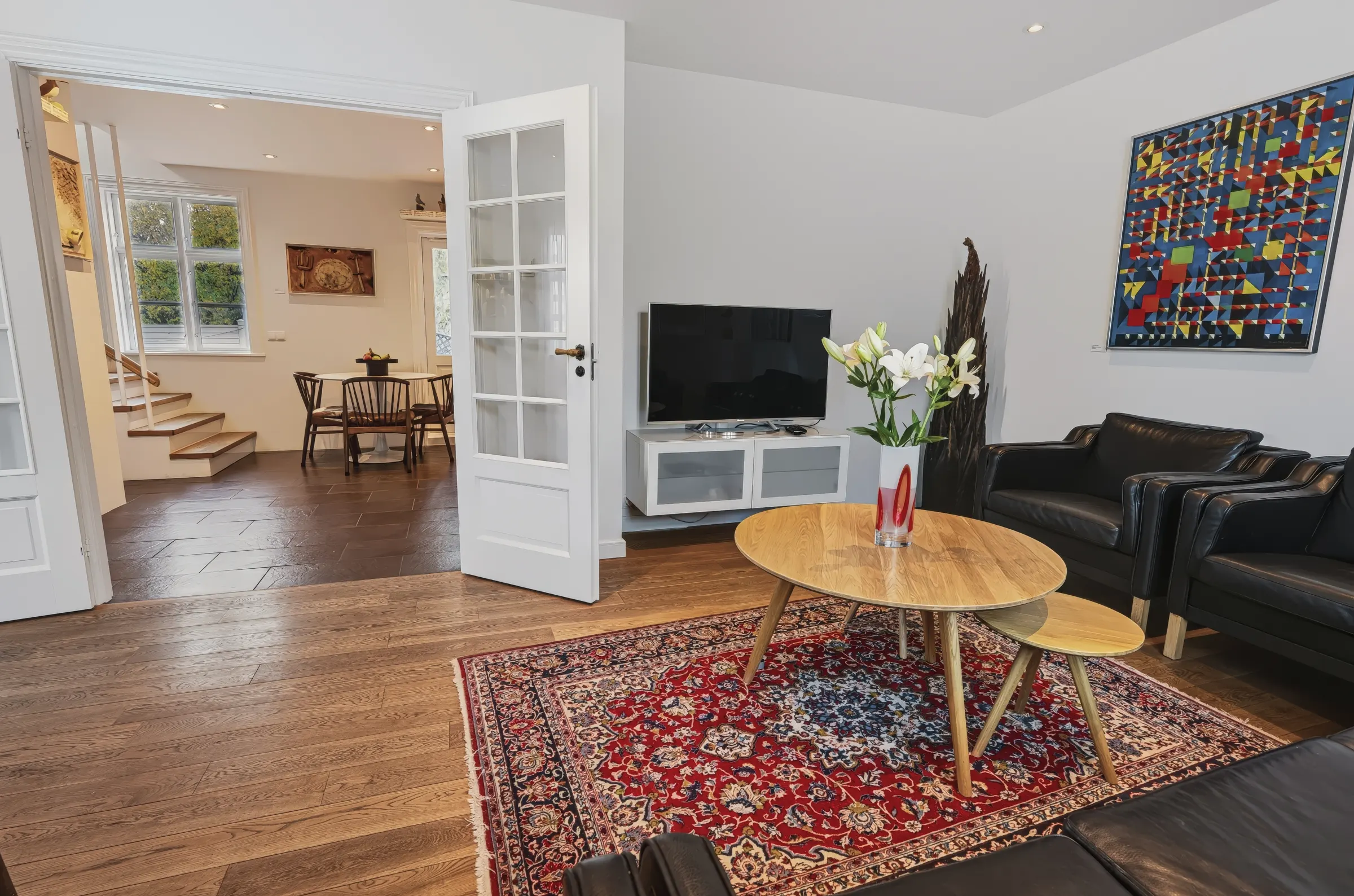 Living room, with the stairs, The Grand Residence